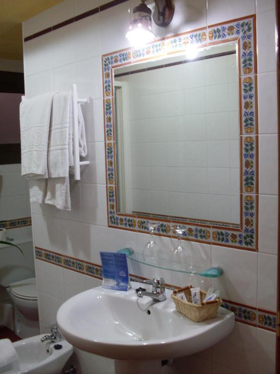 Hotel Rural Ocell Francoli Espluga de Francolí Стая снимка